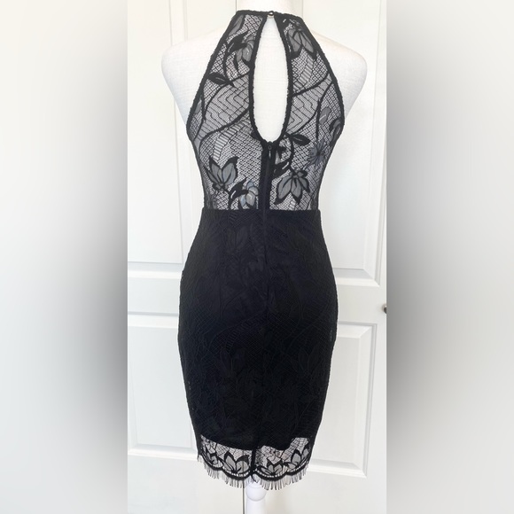 Astr the Label Black lace midi dress - Picture 5 of 6